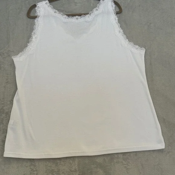 Karen Scott Women's 2X White Lace Trim Tank Top Camisole Sleeveless Cotton - Picture 2 of 8